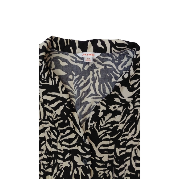 Chic Zebra Print Women's Blouse - Picture 4 of 8